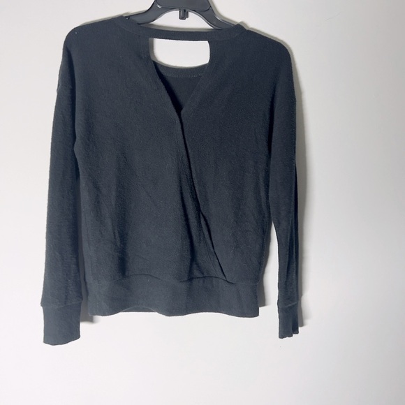 New Hippie Rose Juniors Cutout-Back Knit Top size black small - Picture 5 of 5